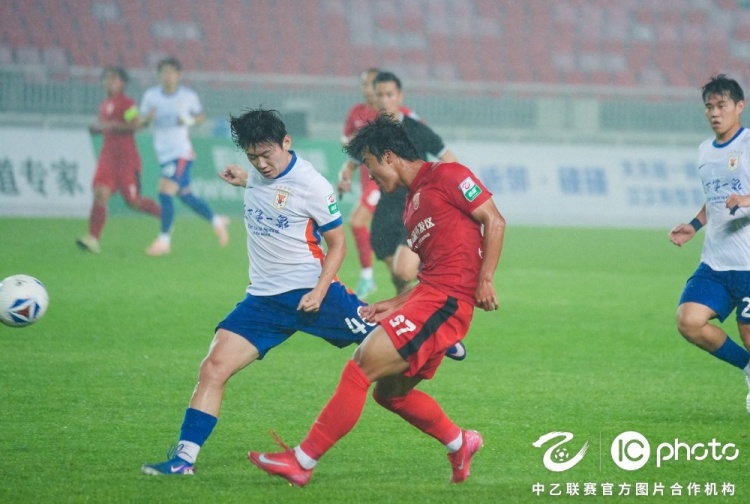 张俊杰世界波制胜 海港富盛经开客场1-0力克泰山B队