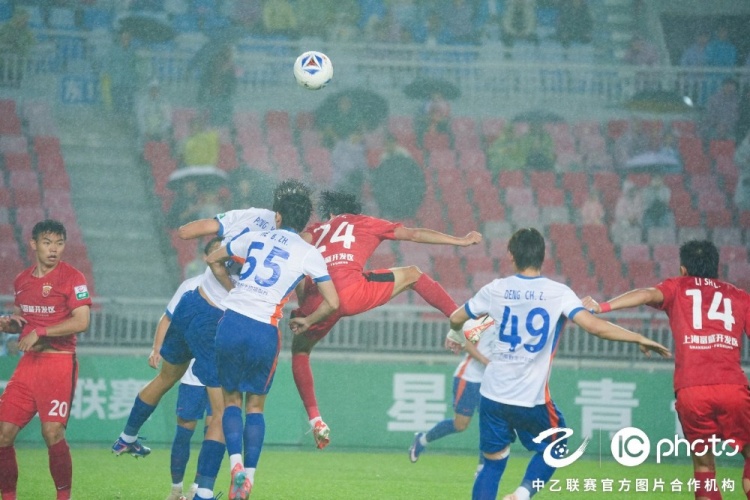 张俊杰世界波制胜 海港富盛经开客场1-0力克泰山B队