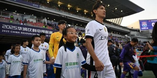 海港4-1津门虎 颜骏凌:后面成都国安三镇场场硬仗