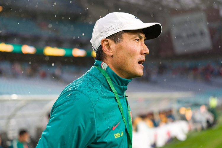 客战新加坡:场地窄小+历史4-0,国足稳定性再迎考验